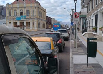 No Estacionar ¿Y ?