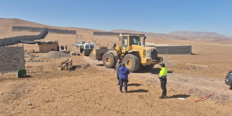 Bienes Nacionales recupera 41 hectáreas en el sector de Huantajaya- Alto Hospicio