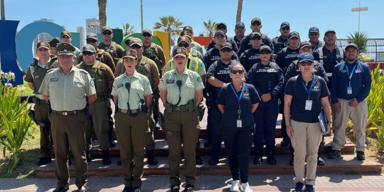 Controles de identidad vía sistema ABIS en fiscalización en Cavancha