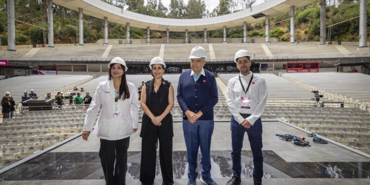 Mario Kreutzberger visita escenario de la Quinta Vergara a un día la Teletón 2024