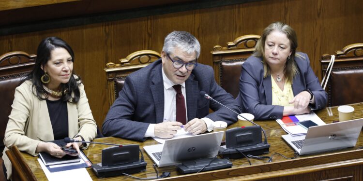 Senado despacha proyecto de Ley corta de Cumplimiento Tributario