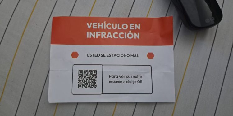 Supuestas multas de tránsito con QR ¿Cómo funciona esta estafa?