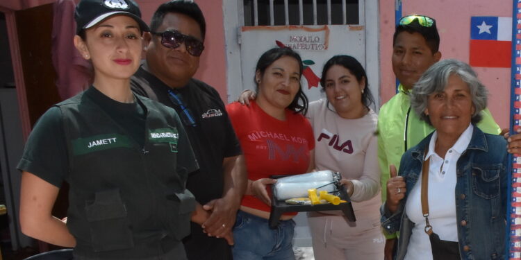 ONG Héroes del Combate Naval de Iquique aportó pintura para terapéutico del CCP