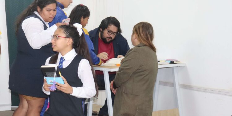 Escritor tarapaqueño Diego Zúñiga obtuvo segundo lugar en la 32° versión de los premios literarios