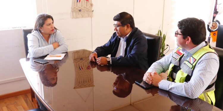 Autoridades se reúnen para reforzar medidas de seguridad en Huara