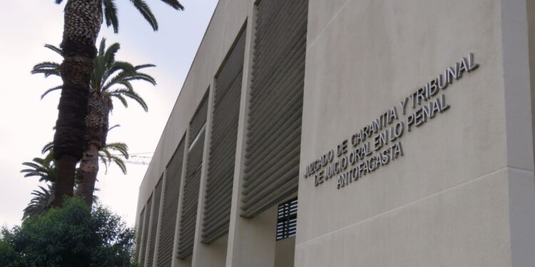 Sujeto que agredía y amenazaba a personal de salud deberá ingresar a establecimiento psiquiátrico