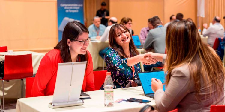 Masiva participación en el 2° Encuentro Empresarial Multisectorial B2B de la AII