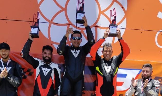 Piloto ariqueño se coronó campeón en categoría amateur en el Nacional GP3 Superbike 2024
