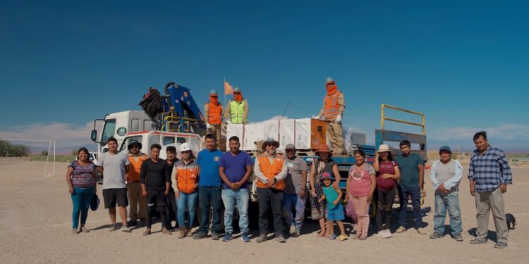 15 familias de Bajo Soga implementan sistema de electricidad sostenible