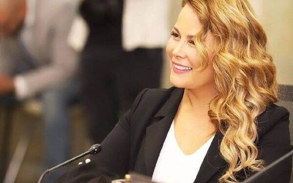 Cathy Barriga queda en prisión preventiva tras ser reformalizada