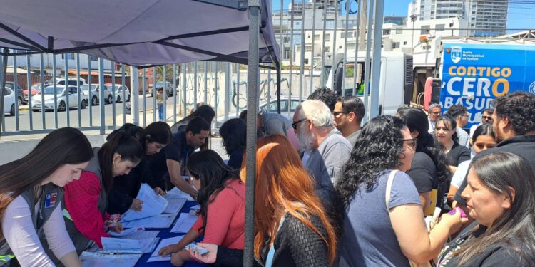 MINVU entrega Subsidios de Clase Media (DS01) por $2.200 millones a 143 familias de Tarapacá