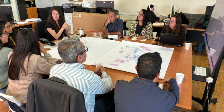 Autoridades planifican el desarrollo urbano sostenible de Pozo Almonte