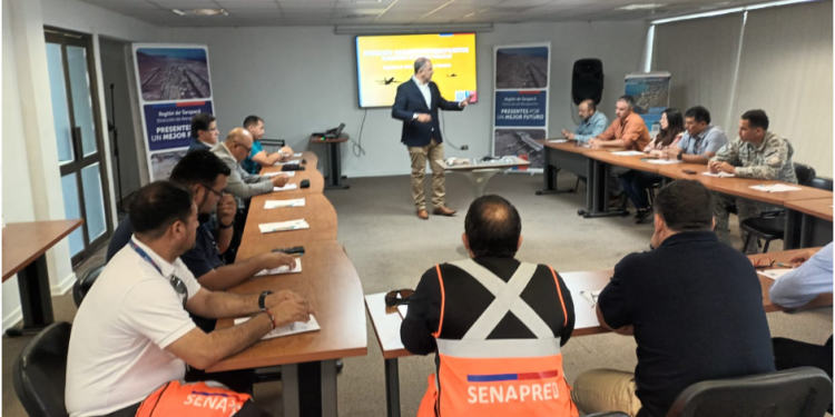 Dirección de Aeropuertos del MOP realizó segundo encuentro de Coordinación Infraestructura en Soporte Aéreo para Emergencias (ISAE)