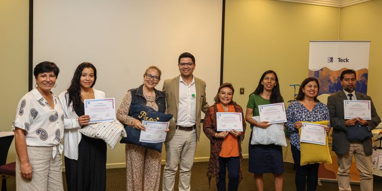 Profesores participaron en jornada de cierre de Programa  +Aprendizajes Tarapacá