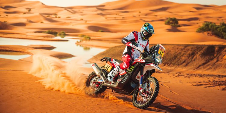Nacho Cornejo prepara su 10º Rally Dakar 2025 con equipo HERO