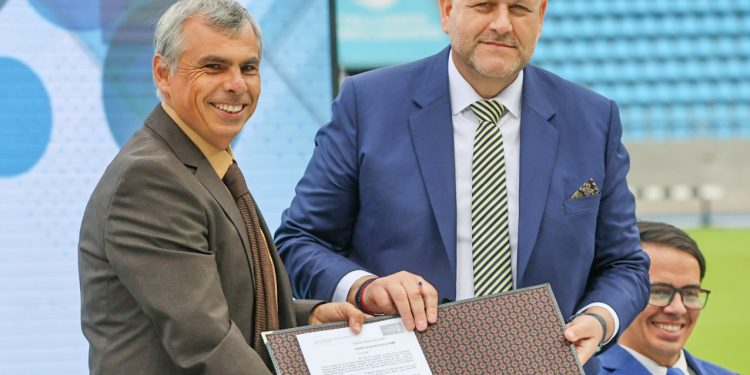 Alcalde Mauricio Soria y nuevo Concejo Municipal de Iquique juró por el período 2024-2028