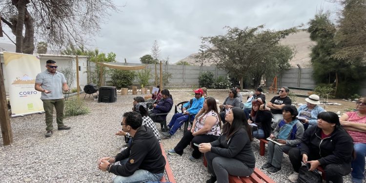 Capacitación de CONAF preparó a guías como anfitriones turísticos