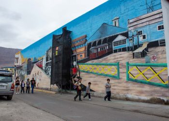 Pronto a ser inaugurado mural patrimonial comunitario en Barrio Ferroviario de Iquique