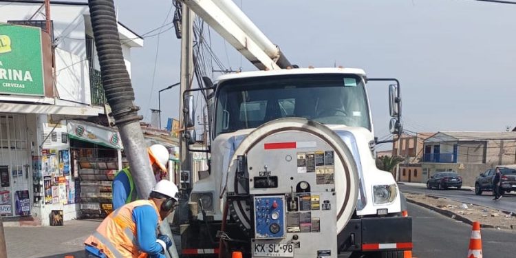 Más del 80% de las obstrucciones y reboses se generan por un mal uso del alcantarillado