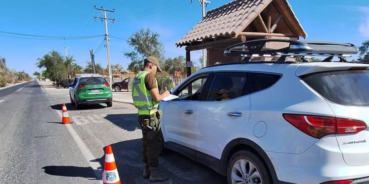 71 personas detuvo Carabineros durante el último fin de semana del año