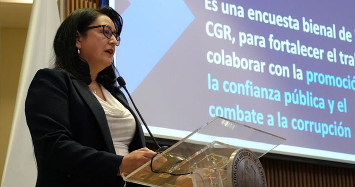 Encuesta de Contraloría: Un 72,2% calificó a Chile como un país bastante o totalmente corrupto