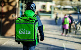 Uber Eats presenta el informe de lo más pedido del 2024