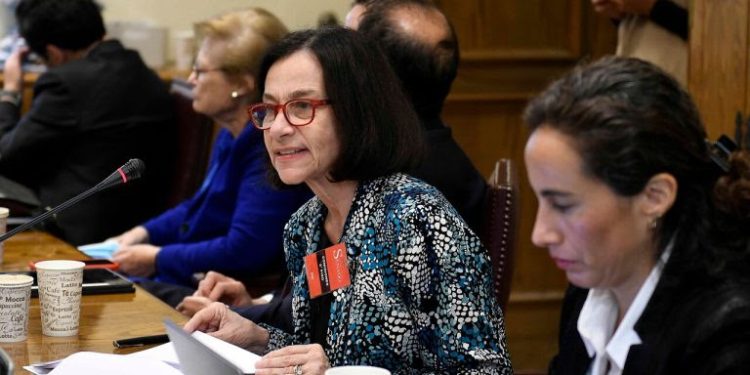 IPoM de diciembre: La economía chilena cierra 2024 con inflación alta, inversión débil y con una modesta proyección para 2025