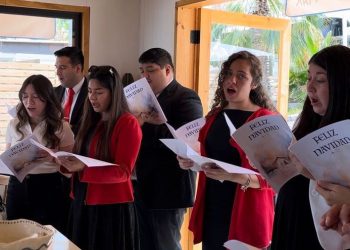 Villancicos en el café top de Iquique: María del Mar