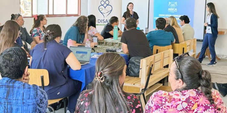 Servicio de Salud Arica y Parinacota analiza atención de urgencias de personas con enfermedades crónicas