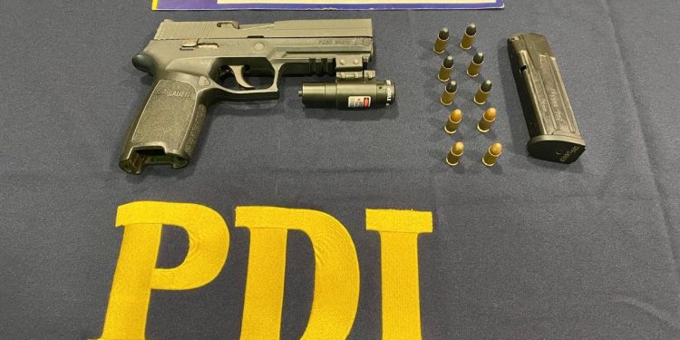 PDI detuvo a imputado vinculado a robo con violencia ocurrido en avenida «Alejandro Azolas»