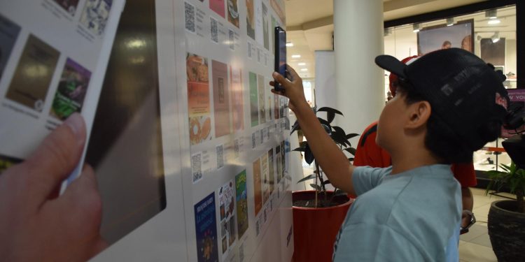 ZOFRI inaugura cinco Puntos de la Biblioteca Pública Digital