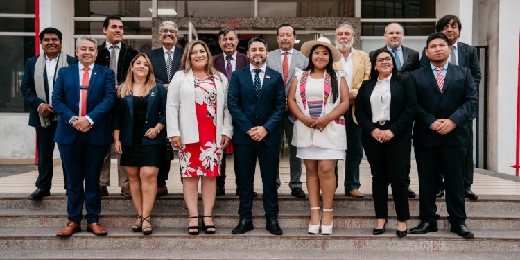 Gobernador José Miguel Carvajal asumió su segundo período al mando de Tarapacá junto al nuevo Consejo Regional