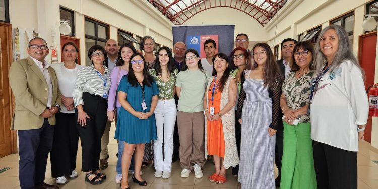 Tarapacá reconoce a los jóvenes destacados en la PAES 2025 con un desayuno de distinción
