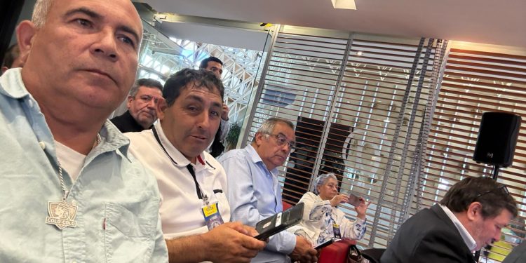 Pescadores artesanales solidarizan con la situación del presidente de la Comisión de Pesca del Senado