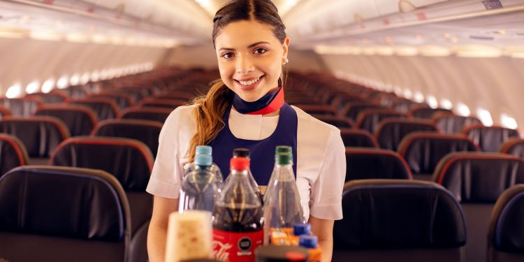 Grupo LATAM logró reciclar 280 toneladas de residuos de su servicio a bordo durante 2024