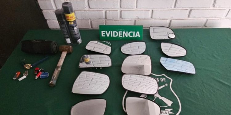 Carabineros detuvo a ladrón de accesorios de vehículos