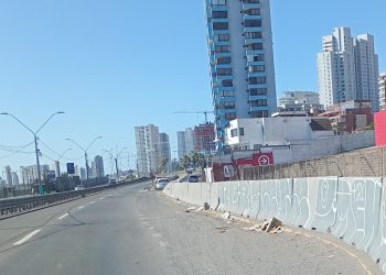 Basura en av. Prat