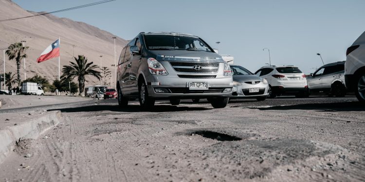 Millonaria inversión: $6.374 millones para mejorar aceras y calzadas de Iquique