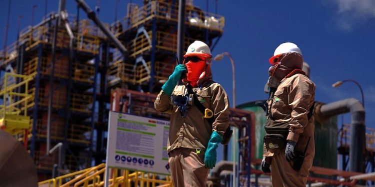 Planta Nueva Victoria, primera en el mundo en certificar producción de yodo con norma ISO 50001:2018