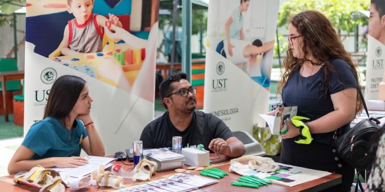Invitan a Feria de Postulación para futuros estudiantes universitarios de Iquique