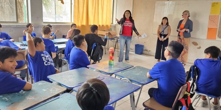 140 estudiantes de Tarapacá participan en los English Summer Camps 2025 del Mineduc