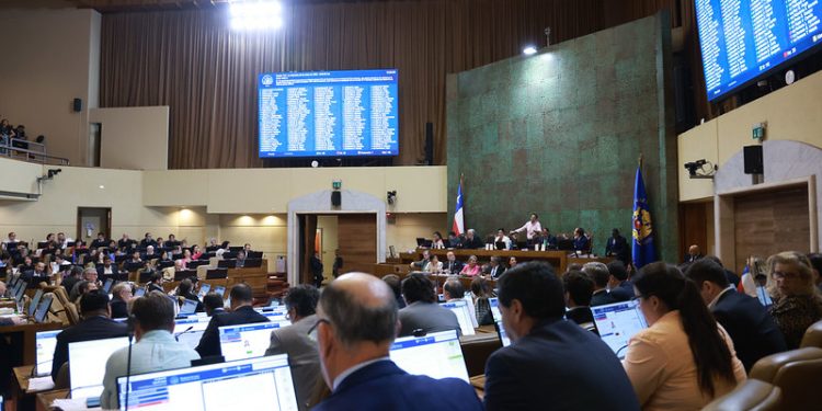 Cámara de Diputados aprueba por amplia mayoría y despacha a ley la reforma de pensiones