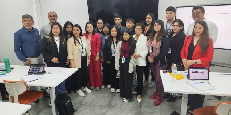Jóvenes aprendices destacan infraestructura y metodología de CEIM en su formación minera