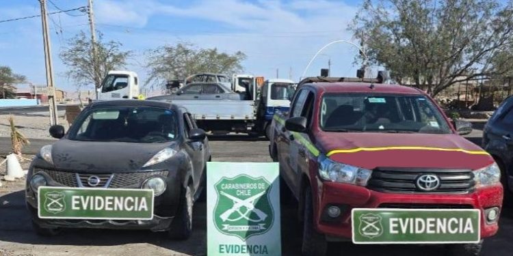 Dos vehículos robados son recuperados esta madrugada por Carabineros