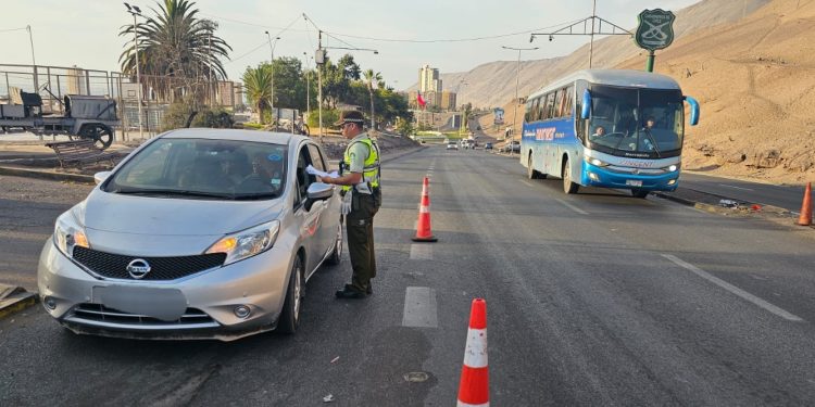 Más de mil controles preventivos realizó Carabineros el pasado fin de semana