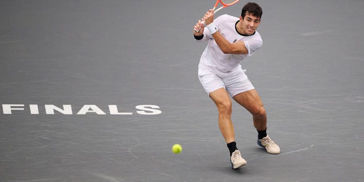 Cristián Garín da el golpe y se instala en el Abierto de Australia