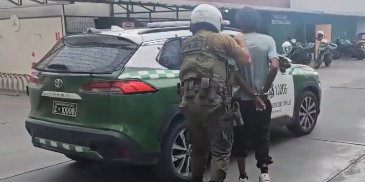 Detenido por receptación de vehículo en Iquique tiene 22 casos delictuales