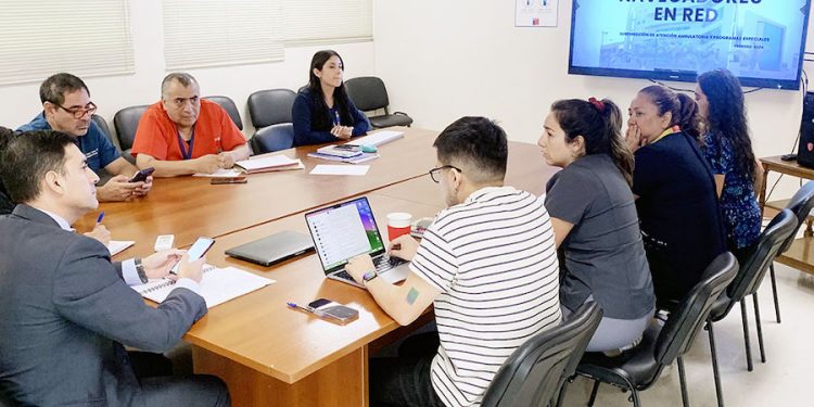 Hospital de Arica se suma a “navegadores en red” para reducir espera en primeras consultas de especialidad