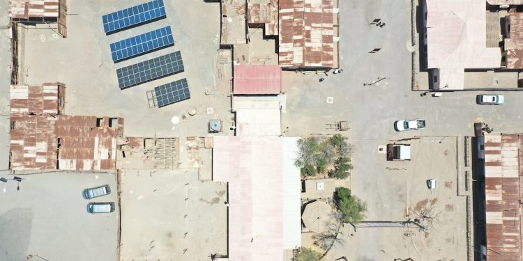 Sitio patrimonio mundial Humberstone y Santa Laura avanza hacia uso de energía 100% solar con instalación de nueva planta fotovoltaica