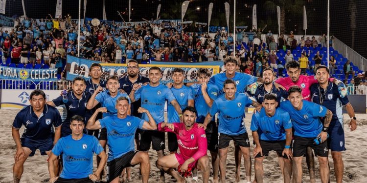 5-1 ganan Dragones Celestes en jornada inaugural de “Copa Collahuasi” Fútbol Playa 2025